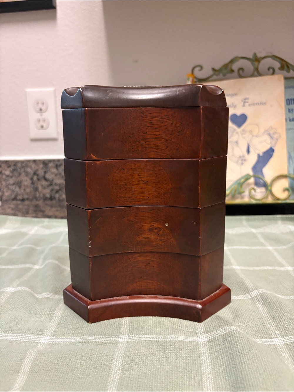 Bombay 2003 Wooden Jewelry Organizer